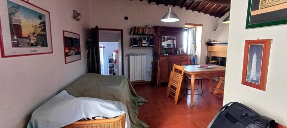 Квартира с 3 комнатами в Коллевеккьо, Италия № 40214 22