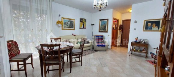 2 bedrooms Apartment in Lissone, Italy No. 311960 2