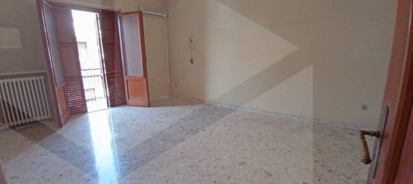 Apartamento de 3 divisões em Triggiano, Italy N.º 21666 3