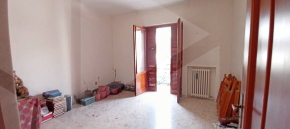 Apartamento de 3 divisões em Triggiano, Italy N.º 21666 8