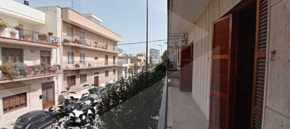 Apartamento de 3 divisões em Triggiano, Italy N.º 21666 10