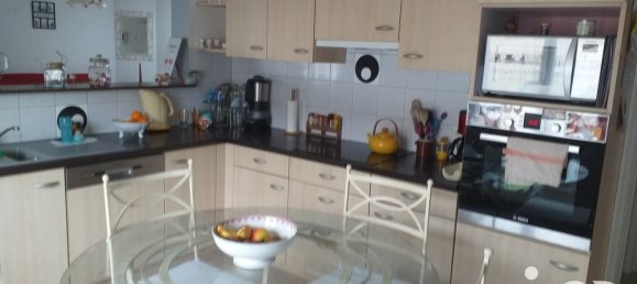 Casa de 4 dormitorios en Saint-Germain-le-Gaillard, France No. 69801 9