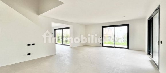 5 rooms Villa in Perugia, Italy No. 174870 10