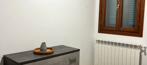Apartamento de 2 divisões em Prato, Italy N.º 257221 19
