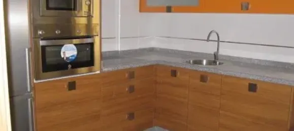 Apartamento de 3 dormitorios en Peñaranda de Bracamonte, Spain No. 187797 4