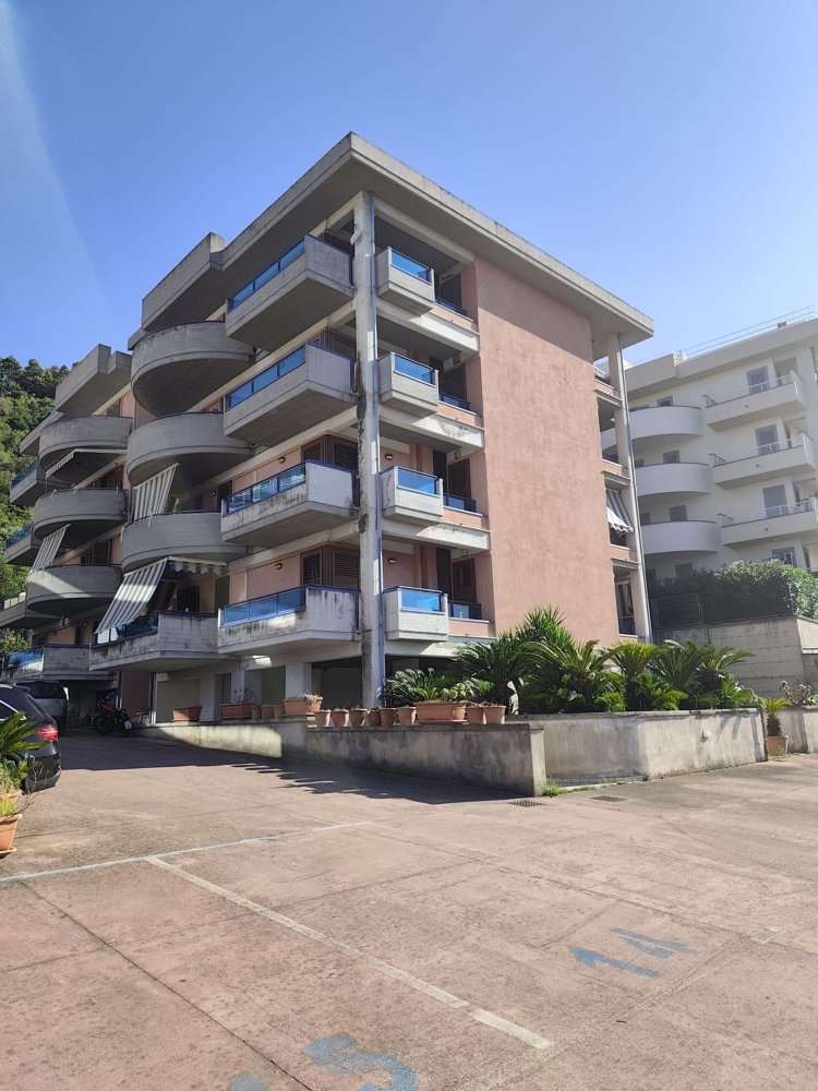 4 bedrooms Apartment in Pagani, Italy No. 328896