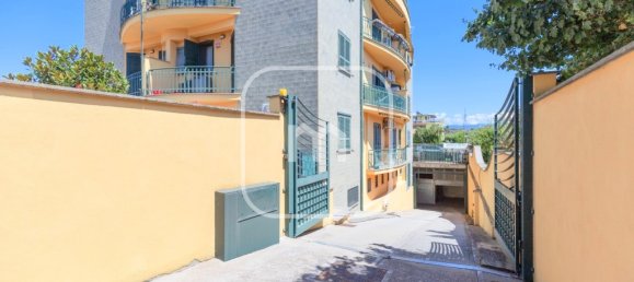 2 Schlafzimmer Wohnung in Rome, Italy, Nr. 290660 3