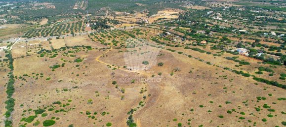  Land in Luz, Portugal No. 60909 9