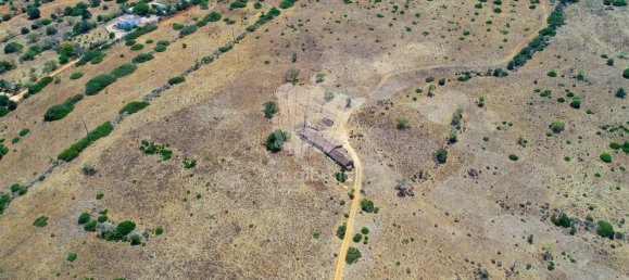  Land in Luz, Portugal No. 60909 7