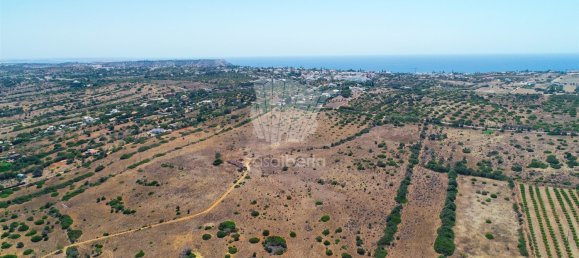  Land in Luz, Portugal No. 60909 2