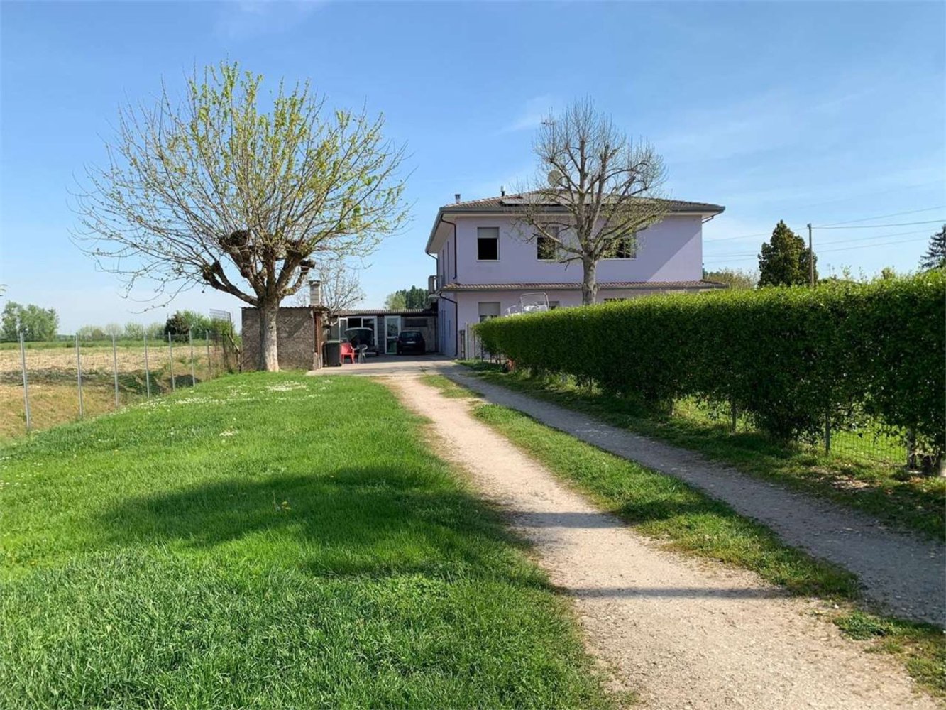 4 rooms House in Brugine, Italy No. 91023