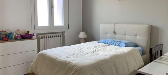 4 rooms House in Brugine, Italy No. 91023 12
