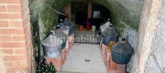 3 bedrooms House in Montafia, Italy No. 155958 9