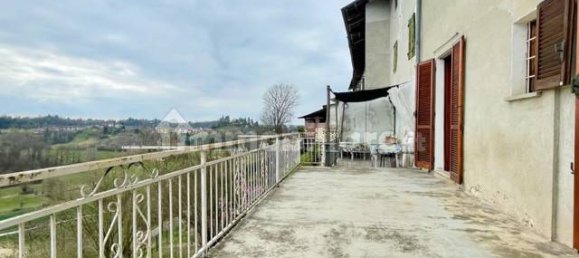 3 bedrooms House in Montafia, Italy No. 155958 17