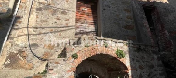 5 bedrooms Villa in Capannori, Italy No. 12770 30