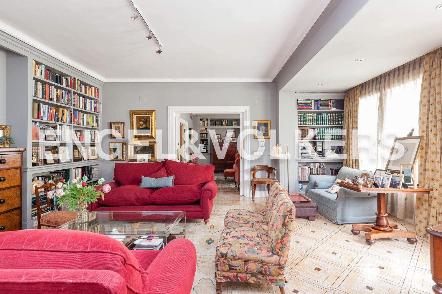 5 bedrooms Apartment in El Viso, Spain No. 69527