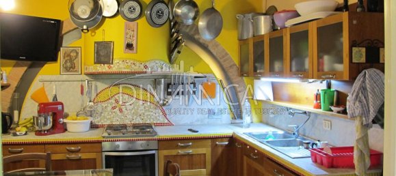 Casa de 10 divisões em Casciana Terme Lari, Italy N.º 233856 3