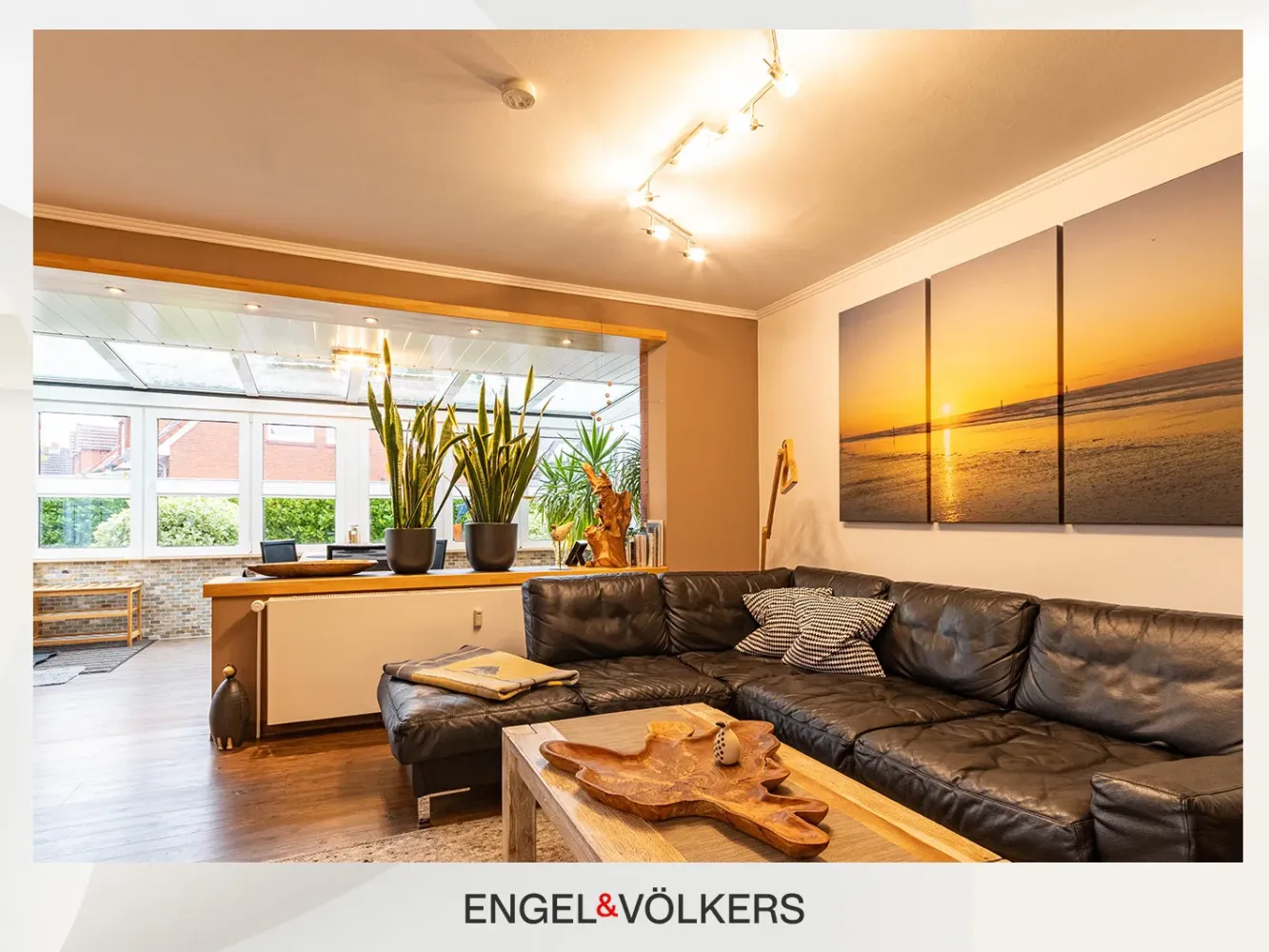 3 bedrooms Townhouse in Aurich, Germany No. 168642