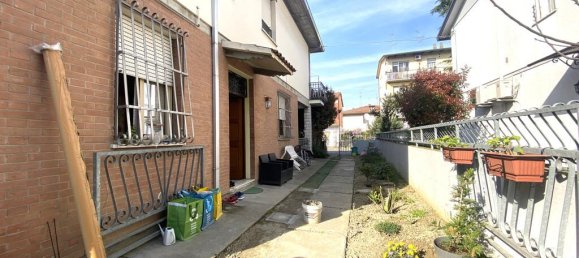 Villa de 9 divisões em Lugo, Italy N.º 21601 22