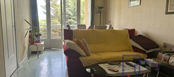 2 chambres Appartement à Saint-Étienne, France No. 355485 2