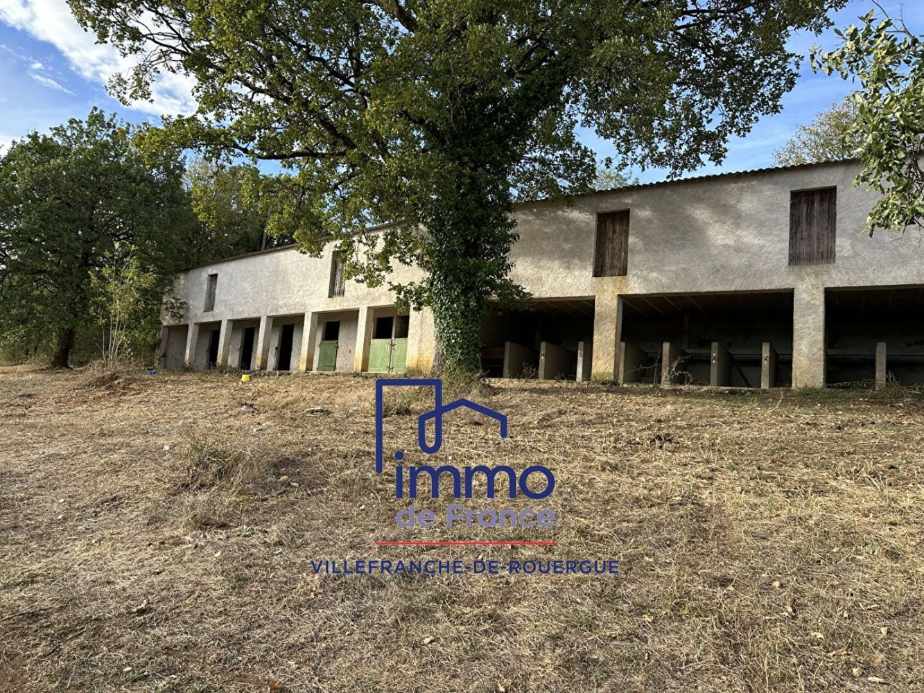 65594m² Land in Villefranche-de-Rouergue, France No. 223856