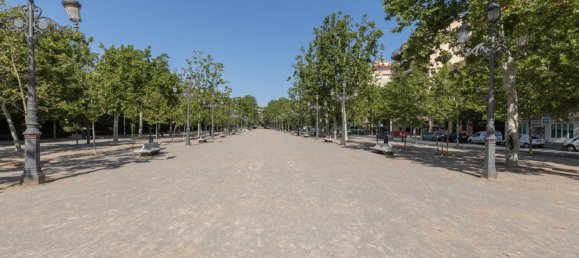 513m² Building in Granada, Spain No. 170331 23