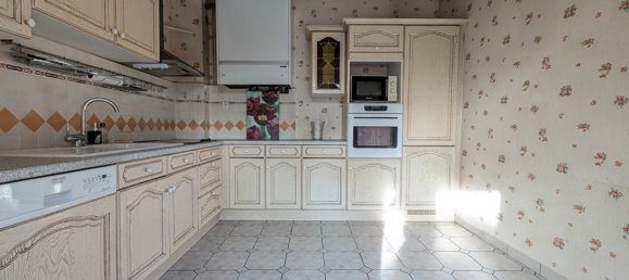 Дом с 2 спальнями в Дижон, Франция № 204669 10