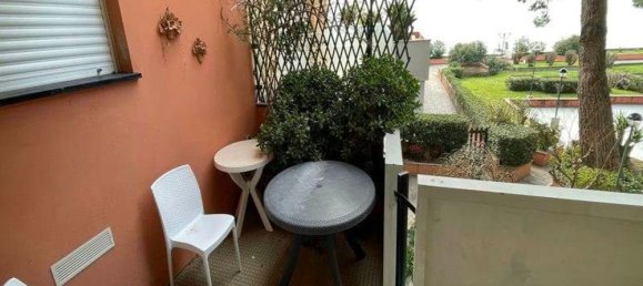 5-salle Appartement à Arenzano, Italy No. 42456 2