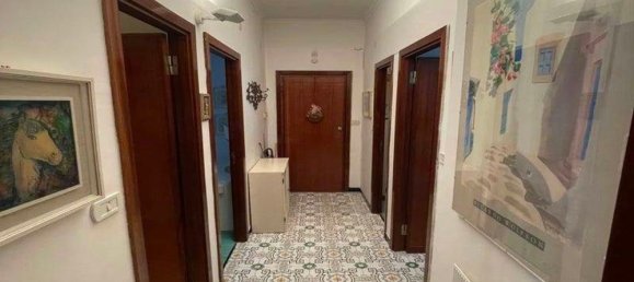 5-salle Appartement à Arenzano, Italy No. 42456 7