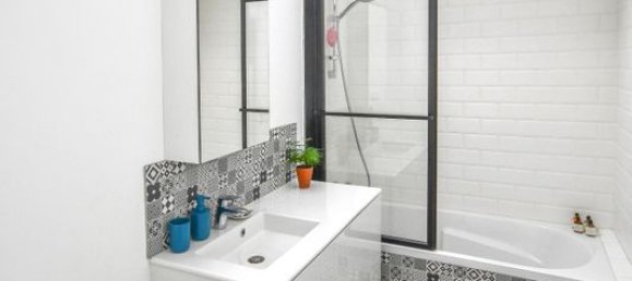 5 bedrooms House in Nanterre, France No. 186537 22