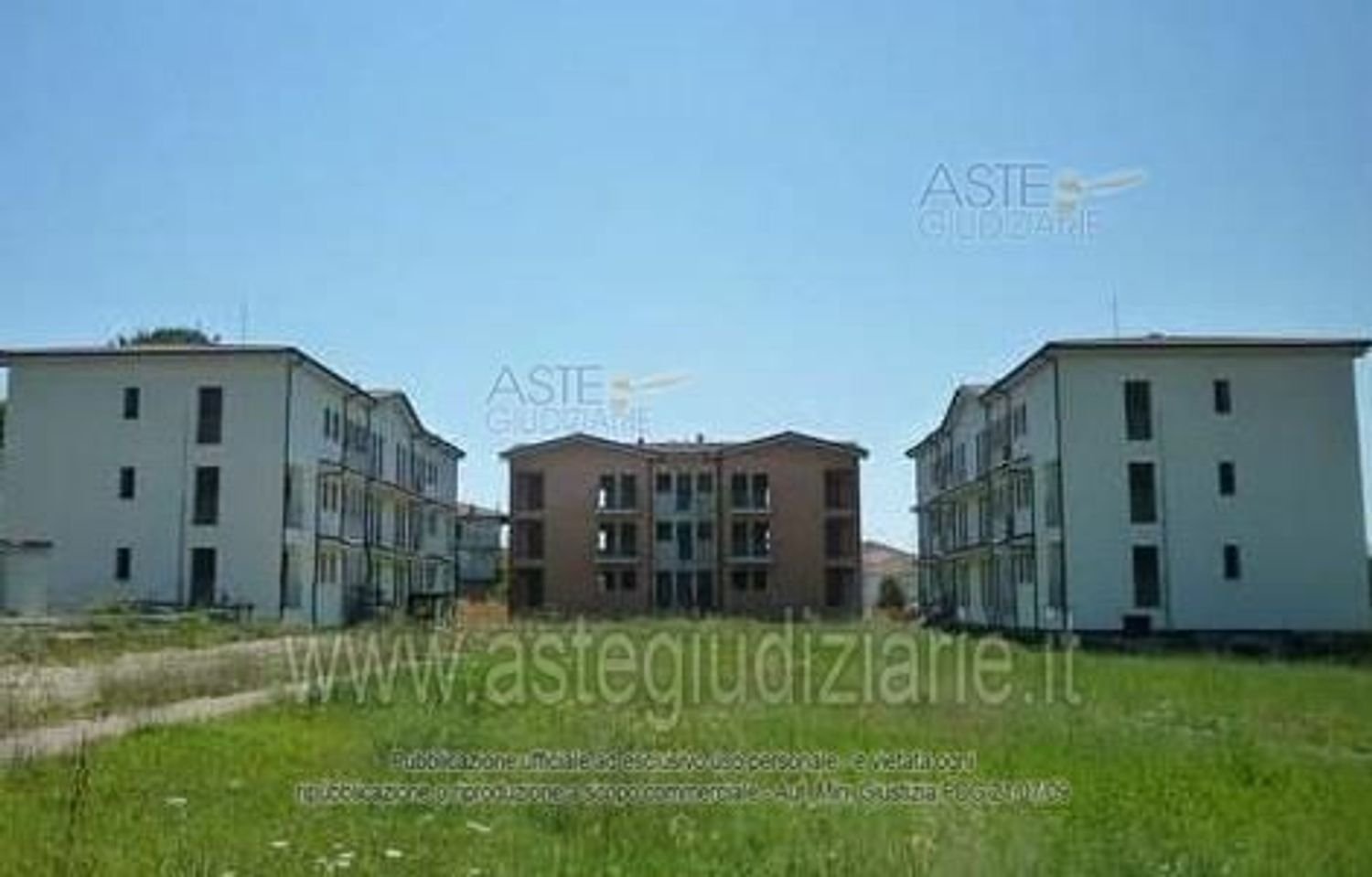 3غرفة شقة في Arezzo, Italy رقم 280426