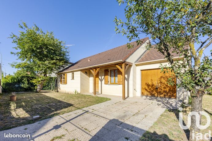 3 chambres Maison à Beauchamp, France No. 359098