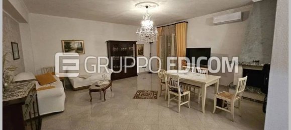 4 bedrooms Apartment in Cutro, Italy No. 292606 10