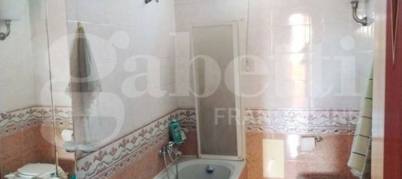 2 Schlafzimmer Wohnung in Sant'Arpino, Italy, Nr. 313642 6