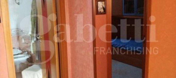 2 Schlafzimmer Wohnung in Sant'Arpino, Italy, Nr. 313642 11