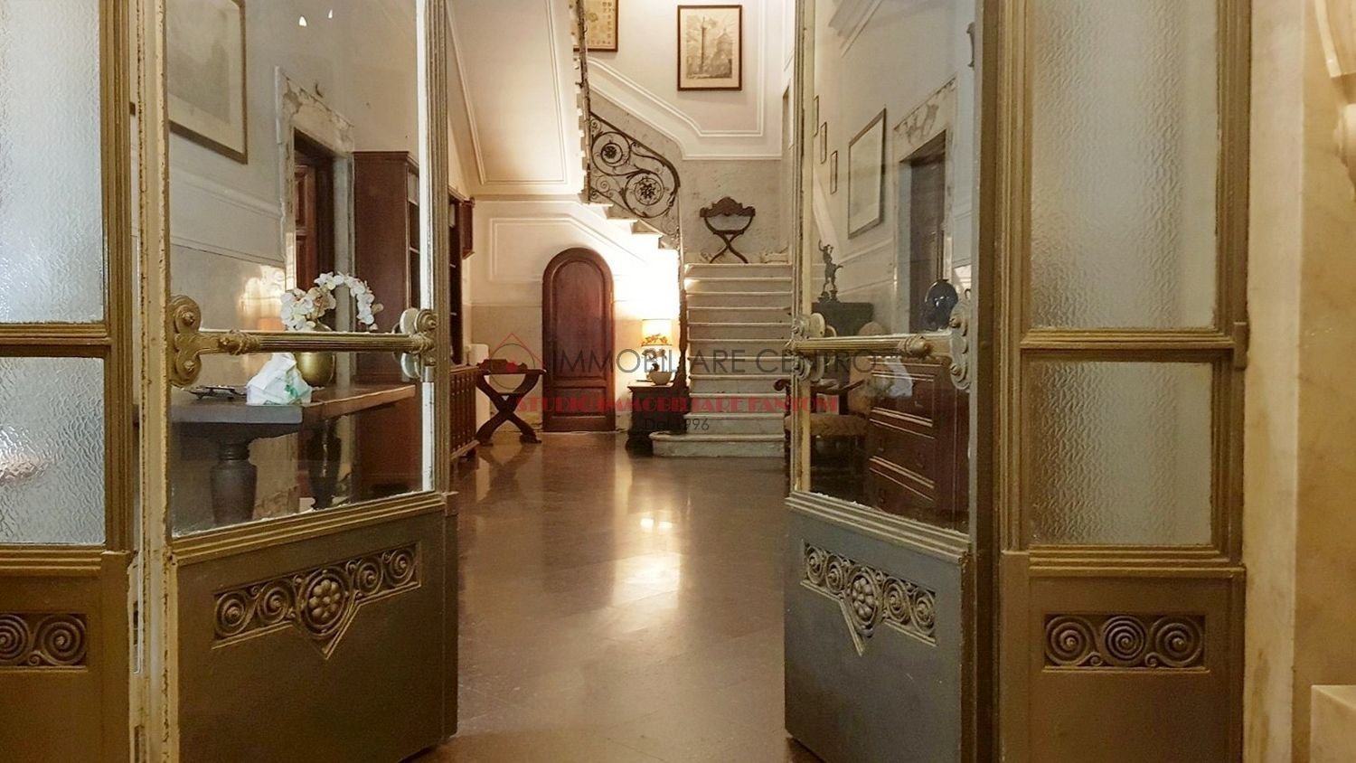 16 rooms Villa in Viareggio, Italy No. 221187