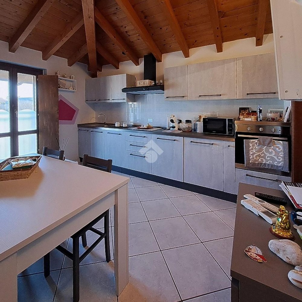 Apartamento de 2 habitaciónes en Spino d'Adda, Italy No. 70356