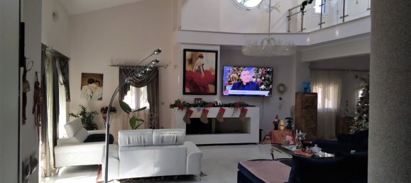 Вилла с 12 спальнями в Kallithea, Ореокастрон, Салоники, Центральная Македония, Македония и Фракия, Греция № 3757 5