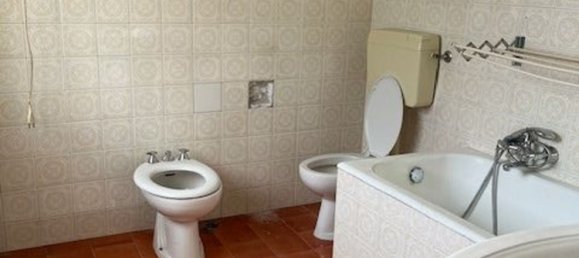 4 rooms House in Udine, Italy No. 98830 7