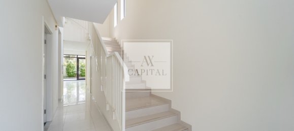 Villa T3 em DAMAC Hills (Akoya by DAMAC), UAE N.º 51087 5