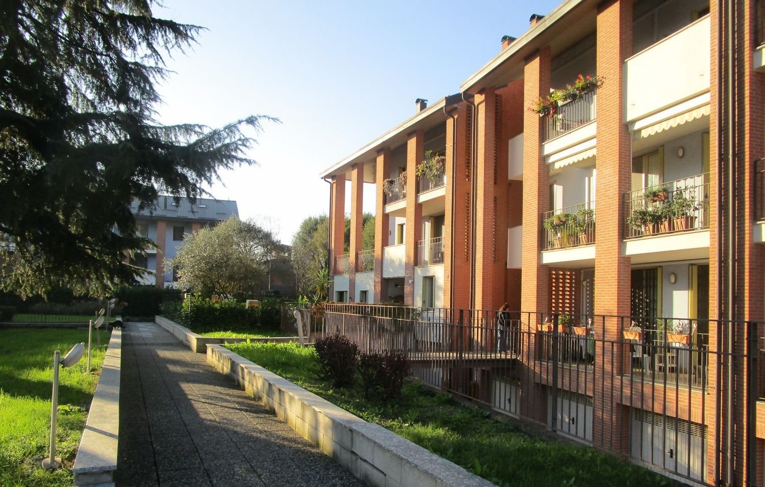 5 غرف نوم شقة في Rodano, Italy رقم 357790