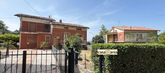 4 Schlafzimmer Wohnung in Serra Sant'Abbondio, Italy, Nr. 78824 32