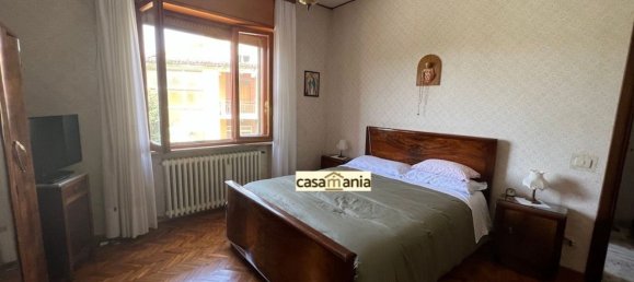 4 Schlafzimmer Wohnung in Serra Sant'Abbondio, Italy, Nr. 78824 26