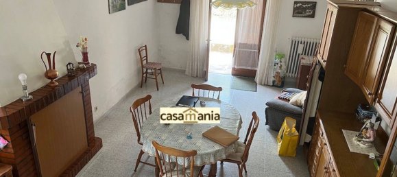 4 Schlafzimmer Wohnung in Serra Sant'Abbondio, Italy, Nr. 78824 13
