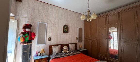 3 rooms Apartment in Vico nel Lazio, Italy No. 158617 17