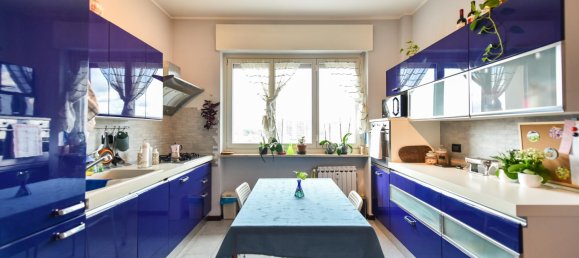 3غرفة شقة في Turin, Italy رقم 172814 6