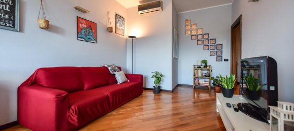 3غرفة شقة في Turin, Italy رقم 172814 2