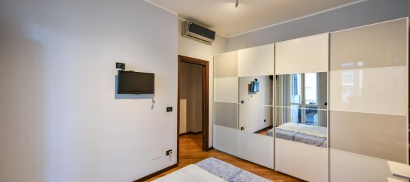 3غرفة شقة في Turin, Italy رقم 172814 7