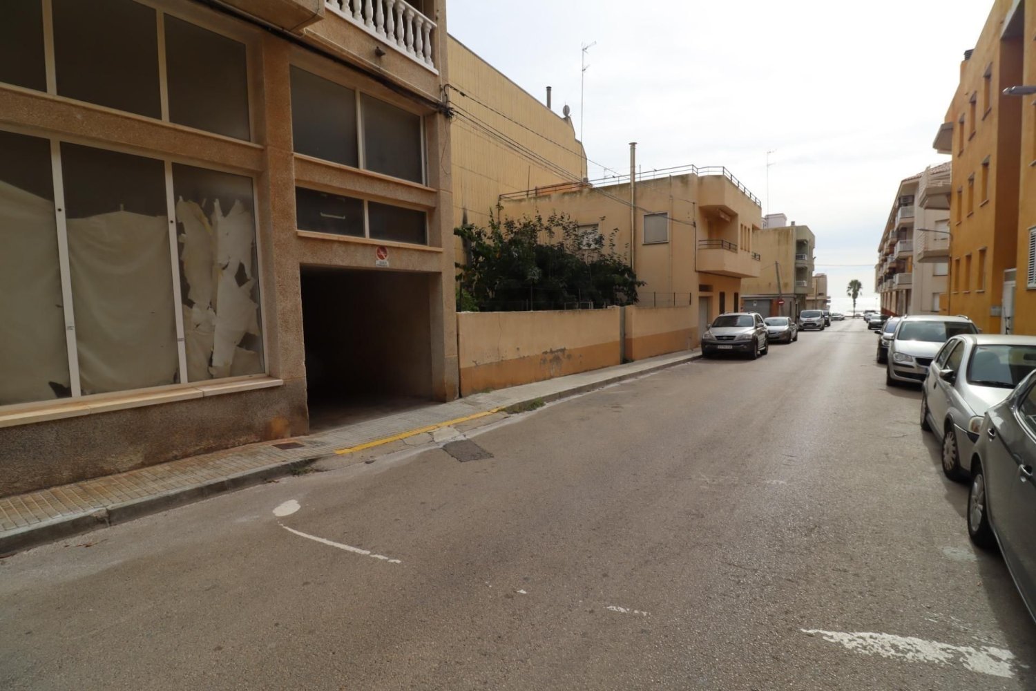 Garage à Alcanar, Spain 42m² No. 208371