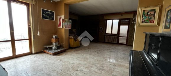 Apartamento T5 em Castelliri, Italy N.º 381034 4